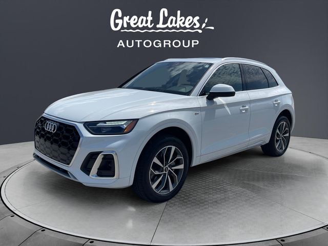 2024 Audi Q5 45 S line Premium quattro in Arkona White — front three-quarter view